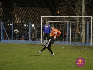 
<a style='margin-left: 5px;' class='btn btn-xs btn-social btn-facebook' href='https://www.facebook.com/sharer/sharer.php?u=https://www.boladovale.com.br/imgs/800-800-90/conteudo/fotos/1189/mg6776.jpg' rel='popup' data-width='500' data-height='400'><i class='fa fa-facebook'></i>Compartilhar <span class='hidden-xs'>no Facebook</span>
</a> 
<a class='btn btn-default btn-xs' target='_blank' href='imgs/800-800-90/conteudo/fotos/1189/mg6776.jpg'>
<span class='glyphicon glyphicon-cloud-download'></span> Salvar
</a> 
<span></span>