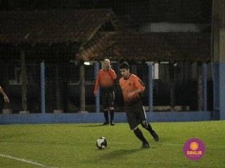 
<a style='margin-left: 5px;' class='btn btn-xs btn-social btn-facebook' href='https://www.facebook.com/sharer/sharer.php?u=https://www.boladovale.com.br/imgs/800-800-90/conteudo/fotos/1189/mg6783.jpg' rel='popup' data-width='500' data-height='400'><i class='fa fa-facebook'></i>Compartilhar <span class='hidden-xs'>no Facebook</span>
</a> 
<a class='btn btn-default btn-xs' target='_blank' href='imgs/800-800-90/conteudo/fotos/1189/mg6783.jpg'>
<span class='glyphicon glyphicon-cloud-download'></span> Salvar
</a> 
<span></span>