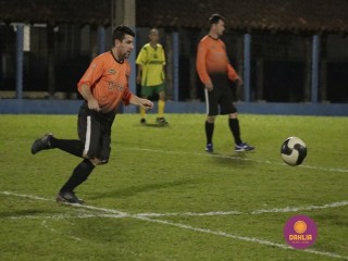 
<a style='margin-left: 5px;' class='btn btn-xs btn-social btn-facebook' href='https://www.facebook.com/sharer/sharer.php?u=https://www.boladovale.com.br/imgs/800-800-90/conteudo/fotos/1189/mg6798.jpg' rel='popup' data-width='500' data-height='400'><i class='fa fa-facebook'></i>Compartilhar <span class='hidden-xs'>no Facebook</span>
</a> 
<a class='btn btn-default btn-xs' target='_blank' href='imgs/800-800-90/conteudo/fotos/1189/mg6798.jpg'>
<span class='glyphicon glyphicon-cloud-download'></span> Salvar
</a> 
<span></span>