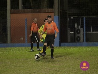 
<a style='margin-left: 5px;' class='btn btn-xs btn-social btn-facebook' href='https://www.facebook.com/sharer/sharer.php?u=https://www.boladovale.com.br/imgs/800-800-90/conteudo/fotos/1189/mg6811.jpg' rel='popup' data-width='500' data-height='400'><i class='fa fa-facebook'></i>Compartilhar <span class='hidden-xs'>no Facebook</span>
</a> 
<a class='btn btn-default btn-xs' target='_blank' href='imgs/800-800-90/conteudo/fotos/1189/mg6811.jpg'>
<span class='glyphicon glyphicon-cloud-download'></span> Salvar
</a> 
<span></span>