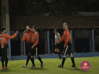 
<a style='margin-left: 5px;' class='btn btn-xs btn-social btn-facebook' href='https://www.facebook.com/sharer/sharer.php?u=https://www.boladovale.com.br/imgs/800-800-90/conteudo/fotos/1189/mg6823.jpg' rel='popup' data-width='500' data-height='400'><i class='fa fa-facebook'></i>Compartilhar <span class='hidden-xs'>no Facebook</span>
</a> 
<a class='btn btn-default btn-xs' target='_blank' href='imgs/800-800-90/conteudo/fotos/1189/mg6823.jpg'>
<span class='glyphicon glyphicon-cloud-download'></span> Salvar
</a> 
<span></span>