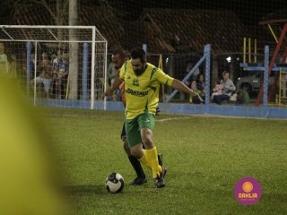 
<a style='margin-left: 5px;' class='btn btn-xs btn-social btn-facebook' href='https://www.facebook.com/sharer/sharer.php?u=https://www.boladovale.com.br/imgs/800-800-90/conteudo/fotos/1189/mg6840.jpg' rel='popup' data-width='500' data-height='400'><i class='fa fa-facebook'></i>Compartilhar <span class='hidden-xs'>no Facebook</span>
</a> 
<a class='btn btn-default btn-xs' target='_blank' href='imgs/800-800-90/conteudo/fotos/1189/mg6840.jpg'>
<span class='glyphicon glyphicon-cloud-download'></span> Salvar
</a> 
<span></span>