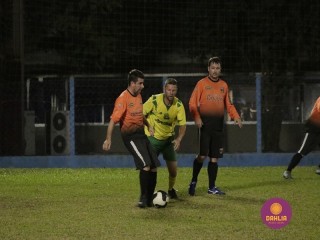 
<a style='margin-left: 5px;' class='btn btn-xs btn-social btn-facebook' href='https://www.facebook.com/sharer/sharer.php?u=https://www.boladovale.com.br/imgs/800-800-90/conteudo/fotos/1189/mg6855.jpg' rel='popup' data-width='500' data-height='400'><i class='fa fa-facebook'></i>Compartilhar <span class='hidden-xs'>no Facebook</span>
</a> 
<a class='btn btn-default btn-xs' target='_blank' href='imgs/800-800-90/conteudo/fotos/1189/mg6855.jpg'>
<span class='glyphicon glyphicon-cloud-download'></span> Salvar
</a> 
<span></span>