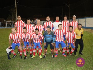 
<a style='margin-left: 5px;' class='btn btn-xs btn-social btn-facebook' href='https://www.facebook.com/sharer/sharer.php?u=https://www.boladovale.com.br/imgs/800-800-90/conteudo/fotos/1190/img6936.jpg' rel='popup' data-width='500' data-height='400'><i class='fa fa-facebook'></i>Compartilhar <span class='hidden-xs'>no Facebook</span>
</a> 
<a class='btn btn-default btn-xs' target='_blank' href='imgs/800-800-90/conteudo/fotos/1190/img6936.jpg'>
<span class='glyphicon glyphicon-cloud-download'></span> Salvar
</a> 
<span></span>