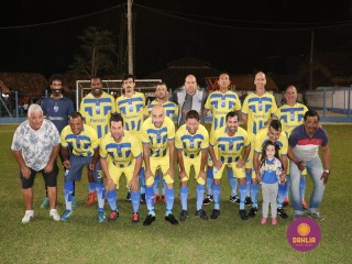 
<a style='margin-left: 5px;' class='btn btn-xs btn-social btn-facebook' href='https://www.facebook.com/sharer/sharer.php?u=https://www.boladovale.com.br/imgs/800-800-90/conteudo/fotos/1190/img6937.jpg' rel='popup' data-width='500' data-height='400'><i class='fa fa-facebook'></i>Compartilhar <span class='hidden-xs'>no Facebook</span>
</a> 
<a class='btn btn-default btn-xs' target='_blank' href='imgs/800-800-90/conteudo/fotos/1190/img6937.jpg'>
<span class='glyphicon glyphicon-cloud-download'></span> Salvar
</a> 
<span></span>