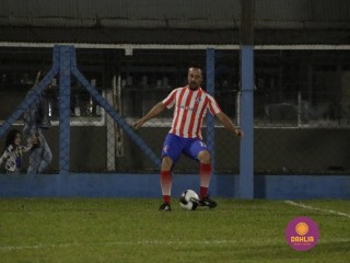 
<a style='margin-left: 5px;' class='btn btn-xs btn-social btn-facebook' href='https://www.facebook.com/sharer/sharer.php?u=https://www.boladovale.com.br/imgs/800-800-90/conteudo/fotos/1190/mg6946.jpg' rel='popup' data-width='500' data-height='400'><i class='fa fa-facebook'></i>Compartilhar <span class='hidden-xs'>no Facebook</span>
</a> 
<a class='btn btn-default btn-xs' target='_blank' href='imgs/800-800-90/conteudo/fotos/1190/mg6946.jpg'>
<span class='glyphicon glyphicon-cloud-download'></span> Salvar
</a> 
<span></span>