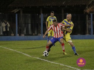 
<a style='margin-left: 5px;' class='btn btn-xs btn-social btn-facebook' href='https://www.facebook.com/sharer/sharer.php?u=https://www.boladovale.com.br/imgs/800-800-90/conteudo/fotos/1190/mg6948.jpg' rel='popup' data-width='500' data-height='400'><i class='fa fa-facebook'></i>Compartilhar <span class='hidden-xs'>no Facebook</span>
</a> 
<a class='btn btn-default btn-xs' target='_blank' href='imgs/800-800-90/conteudo/fotos/1190/mg6948.jpg'>
<span class='glyphicon glyphicon-cloud-download'></span> Salvar
</a> 
<span></span>