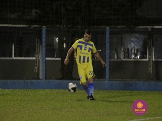 
<a style='margin-left: 5px;' class='btn btn-xs btn-social btn-facebook' href='https://www.facebook.com/sharer/sharer.php?u=https://www.boladovale.com.br/imgs/800-800-90/conteudo/fotos/1190/mg6965.jpg' rel='popup' data-width='500' data-height='400'><i class='fa fa-facebook'></i>Compartilhar <span class='hidden-xs'>no Facebook</span>
</a> 
<a class='btn btn-default btn-xs' target='_blank' href='imgs/800-800-90/conteudo/fotos/1190/mg6965.jpg'>
<span class='glyphicon glyphicon-cloud-download'></span> Salvar
</a> 
<span></span>