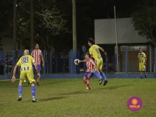 
<a style='margin-left: 5px;' class='btn btn-xs btn-social btn-facebook' href='https://www.facebook.com/sharer/sharer.php?u=https://www.boladovale.com.br/imgs/800-800-90/conteudo/fotos/1190/mg7006.jpg' rel='popup' data-width='500' data-height='400'><i class='fa fa-facebook'></i>Compartilhar <span class='hidden-xs'>no Facebook</span>
</a> 
<a class='btn btn-default btn-xs' target='_blank' href='imgs/800-800-90/conteudo/fotos/1190/mg7006.jpg'>
<span class='glyphicon glyphicon-cloud-download'></span> Salvar
</a> 
<span></span>