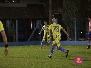 
<a style='margin-left: 5px;' class='btn btn-xs btn-social btn-facebook' href='https://www.facebook.com/sharer/sharer.php?u=https://www.boladovale.com.br/imgs/800-800-90/conteudo/fotos/1190/mg7011.jpg' rel='popup' data-width='500' data-height='400'><i class='fa fa-facebook'></i>Compartilhar <span class='hidden-xs'>no Facebook</span>
</a> 
<a class='btn btn-default btn-xs' target='_blank' href='imgs/800-800-90/conteudo/fotos/1190/mg7011.jpg'>
<span class='glyphicon glyphicon-cloud-download'></span> Salvar
</a> 
<span></span>