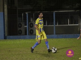 
<a style='margin-left: 5px;' class='btn btn-xs btn-social btn-facebook' href='https://www.facebook.com/sharer/sharer.php?u=https://www.boladovale.com.br/imgs/800-800-90/conteudo/fotos/1190/mg7022.jpg' rel='popup' data-width='500' data-height='400'><i class='fa fa-facebook'></i>Compartilhar <span class='hidden-xs'>no Facebook</span>
</a> 
<a class='btn btn-default btn-xs' target='_blank' href='imgs/800-800-90/conteudo/fotos/1190/mg7022.jpg'>
<span class='glyphicon glyphicon-cloud-download'></span> Salvar
</a> 
<span></span>