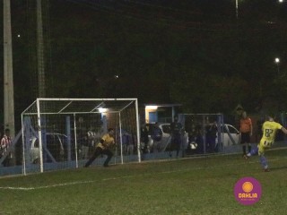 
<a style='margin-left: 5px;' class='btn btn-xs btn-social btn-facebook' href='https://www.facebook.com/sharer/sharer.php?u=https://www.boladovale.com.br/imgs/800-800-90/conteudo/fotos/1190/mg7040.jpg' rel='popup' data-width='500' data-height='400'><i class='fa fa-facebook'></i>Compartilhar <span class='hidden-xs'>no Facebook</span>
</a> 
<a class='btn btn-default btn-xs' target='_blank' href='imgs/800-800-90/conteudo/fotos/1190/mg7040.jpg'>
<span class='glyphicon glyphicon-cloud-download'></span> Salvar
</a> 
<span></span>
