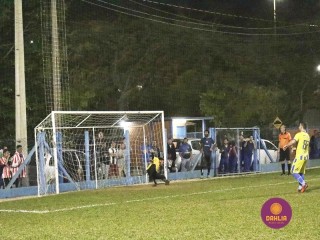 
<a style='margin-left: 5px;' class='btn btn-xs btn-social btn-facebook' href='https://www.facebook.com/sharer/sharer.php?u=https://www.boladovale.com.br/imgs/800-800-90/conteudo/fotos/1190/mg7041.jpg' rel='popup' data-width='500' data-height='400'><i class='fa fa-facebook'></i>Compartilhar <span class='hidden-xs'>no Facebook</span>
</a> 
<a class='btn btn-default btn-xs' target='_blank' href='imgs/800-800-90/conteudo/fotos/1190/mg7041.jpg'>
<span class='glyphicon glyphicon-cloud-download'></span> Salvar
</a> 
<span></span>