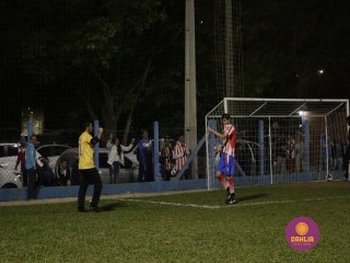 
<a style='margin-left: 5px;' class='btn btn-xs btn-social btn-facebook' href='https://www.facebook.com/sharer/sharer.php?u=https://www.boladovale.com.br/imgs/800-800-90/conteudo/fotos/1190/mg7046.jpg' rel='popup' data-width='500' data-height='400'><i class='fa fa-facebook'></i>Compartilhar <span class='hidden-xs'>no Facebook</span>
</a> 
<a class='btn btn-default btn-xs' target='_blank' href='imgs/800-800-90/conteudo/fotos/1190/mg7046.jpg'>
<span class='glyphicon glyphicon-cloud-download'></span> Salvar
</a> 
<span></span>