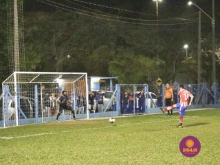 
<a style='margin-left: 5px;' class='btn btn-xs btn-social btn-facebook' href='https://www.facebook.com/sharer/sharer.php?u=https://www.boladovale.com.br/imgs/800-800-90/conteudo/fotos/1190/mg7051.jpg' rel='popup' data-width='500' data-height='400'><i class='fa fa-facebook'></i>Compartilhar <span class='hidden-xs'>no Facebook</span>
</a> 
<a class='btn btn-default btn-xs' target='_blank' href='imgs/800-800-90/conteudo/fotos/1190/mg7051.jpg'>
<span class='glyphicon glyphicon-cloud-download'></span> Salvar
</a> 
<span></span>