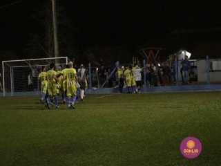 
<a style='margin-left: 5px;' class='btn btn-xs btn-social btn-facebook' href='https://www.facebook.com/sharer/sharer.php?u=https://www.boladovale.com.br/imgs/800-800-90/conteudo/fotos/1190/mg7082.jpg' rel='popup' data-width='500' data-height='400'><i class='fa fa-facebook'></i>Compartilhar <span class='hidden-xs'>no Facebook</span>
</a> 
<a class='btn btn-default btn-xs' target='_blank' href='imgs/800-800-90/conteudo/fotos/1190/mg7082.jpg'>
<span class='glyphicon glyphicon-cloud-download'></span> Salvar
</a> 
<span></span>