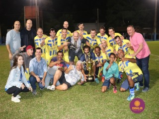 
<a style='margin-left: 5px;' class='btn btn-xs btn-social btn-facebook' href='https://www.facebook.com/sharer/sharer.php?u=https://www.boladovale.com.br/imgs/800-800-90/conteudo/fotos/1191/img7120.jpg' rel='popup' data-width='500' data-height='400'><i class='fa fa-facebook'></i>Compartilhar <span class='hidden-xs'>no Facebook</span>
</a> 
<a class='btn btn-default btn-xs' target='_blank' href='imgs/800-800-90/conteudo/fotos/1191/img7120.jpg'>
<span class='glyphicon glyphicon-cloud-download'></span> Salvar
</a> 
<span></span>
