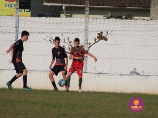 
<a style='margin-left: 5px;' class='btn btn-xs btn-social btn-facebook' href='https://www.facebook.com/sharer/sharer.php?u=https://www.boladovale.com.br/imgs/800-800-90/conteudo/fotos/1195/img7484.jpg' rel='popup' data-width='500' data-height='400'><i class='fa fa-facebook'></i>Compartilhar <span class='hidden-xs'>no Facebook</span>
</a> 
<a class='btn btn-default btn-xs' target='_blank' href='imgs/800-800-90/conteudo/fotos/1195/img7484.jpg'>
<span class='glyphicon glyphicon-cloud-download'></span> Salvar
</a> 
<span></span>