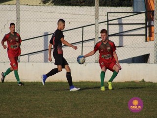 
<a style='margin-left: 5px;' class='btn btn-xs btn-social btn-facebook' href='https://www.facebook.com/sharer/sharer.php?u=https://www.boladovale.com.br/imgs/800-800-90/conteudo/fotos/1195/img7522.jpg' rel='popup' data-width='500' data-height='400'><i class='fa fa-facebook'></i>Compartilhar <span class='hidden-xs'>no Facebook</span>
</a> 
<a class='btn btn-default btn-xs' target='_blank' href='imgs/800-800-90/conteudo/fotos/1195/img7522.jpg'>
<span class='glyphicon glyphicon-cloud-download'></span> Salvar
</a> 
<span></span>