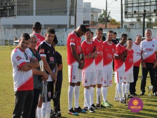 
<a style='margin-left: 5px;' class='btn btn-xs btn-social btn-facebook' href='https://www.facebook.com/sharer/sharer.php?u=https://www.boladovale.com.br/imgs/800-800-90/conteudo/fotos/1196/img5599.jpg' rel='popup' data-width='500' data-height='400'><i class='fa fa-facebook'></i>Compartilhar <span class='hidden-xs'>no Facebook</span>
</a> 
<a class='btn btn-default btn-xs' target='_blank' href='imgs/800-800-90/conteudo/fotos/1196/img5599.jpg'>
<span class='glyphicon glyphicon-cloud-download'></span> Salvar
</a> 
<span></span>