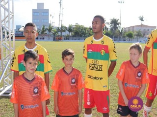 
<a style='margin-left: 5px;' class='btn btn-xs btn-social btn-facebook' href='https://www.facebook.com/sharer/sharer.php?u=https://www.boladovale.com.br/imgs/800-800-90/conteudo/fotos/1197/img7688.jpg' rel='popup' data-width='500' data-height='400'><i class='fa fa-facebook'></i>Compartilhar <span class='hidden-xs'>no Facebook</span>
</a> 
<a class='btn btn-default btn-xs' target='_blank' href='imgs/800-800-90/conteudo/fotos/1197/img7688.jpg'>
<span class='glyphicon glyphicon-cloud-download'></span> Salvar
</a> 
<span></span>