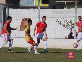 
<a style='margin-left: 5px;' class='btn btn-xs btn-social btn-facebook' href='https://www.facebook.com/sharer/sharer.php?u=https://www.boladovale.com.br/imgs/800-800-90/conteudo/fotos/1197/img7733.jpg' rel='popup' data-width='500' data-height='400'><i class='fa fa-facebook'></i>Compartilhar <span class='hidden-xs'>no Facebook</span>
</a> 
<a class='btn btn-default btn-xs' target='_blank' href='imgs/800-800-90/conteudo/fotos/1197/img7733.jpg'>
<span class='glyphicon glyphicon-cloud-download'></span> Salvar
</a> 
<span></span>