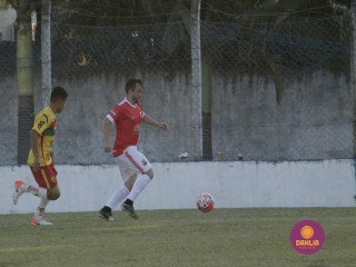 
<a style='margin-left: 5px;' class='btn btn-xs btn-social btn-facebook' href='https://www.facebook.com/sharer/sharer.php?u=https://www.boladovale.com.br/imgs/800-800-90/conteudo/fotos/1197/mg7816.jpg' rel='popup' data-width='500' data-height='400'><i class='fa fa-facebook'></i>Compartilhar <span class='hidden-xs'>no Facebook</span>
</a> 
<a class='btn btn-default btn-xs' target='_blank' href='imgs/800-800-90/conteudo/fotos/1197/mg7816.jpg'>
<span class='glyphicon glyphicon-cloud-download'></span> Salvar
</a> 
<span></span>