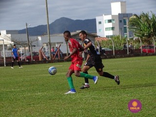
<a style='margin-left: 5px;' class='btn btn-xs btn-social btn-facebook' href='https://www.facebook.com/sharer/sharer.php?u=https://www.boladovale.com.br/imgs/800-800-90/conteudo/fotos/1198/dsc00821.jpg' rel='popup' data-width='500' data-height='400'><i class='fa fa-facebook'></i>Compartilhar <span class='hidden-xs'>no Facebook</span>
</a> 
<a class='btn btn-default btn-xs' target='_blank' href='imgs/800-800-90/conteudo/fotos/1198/dsc00821.jpg'>
<span class='glyphicon glyphicon-cloud-download'></span> Salvar
</a> 
<span></span>