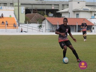 
<a style='margin-left: 5px;' class='btn btn-xs btn-social btn-facebook' href='https://www.facebook.com/sharer/sharer.php?u=https://www.boladovale.com.br/imgs/800-800-90/conteudo/fotos/1199/img5696.jpg' rel='popup' data-width='500' data-height='400'><i class='fa fa-facebook'></i>Compartilhar <span class='hidden-xs'>no Facebook</span>
</a> 
<a class='btn btn-default btn-xs' target='_blank' href='imgs/800-800-90/conteudo/fotos/1199/img5696.jpg'>
<span class='glyphicon glyphicon-cloud-download'></span> Salvar
</a> 
<span></span>