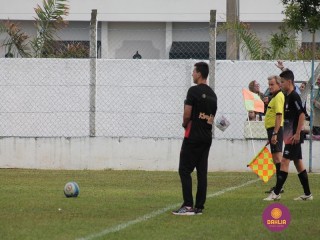 
<a style='margin-left: 5px;' class='btn btn-xs btn-social btn-facebook' href='https://www.facebook.com/sharer/sharer.php?u=https://www.boladovale.com.br/imgs/800-800-90/conteudo/fotos/1199/img5725.jpg' rel='popup' data-width='500' data-height='400'><i class='fa fa-facebook'></i>Compartilhar <span class='hidden-xs'>no Facebook</span>
</a> 
<a class='btn btn-default btn-xs' target='_blank' href='imgs/800-800-90/conteudo/fotos/1199/img5725.jpg'>
<span class='glyphicon glyphicon-cloud-download'></span> Salvar
</a> 
<span></span>