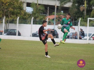 
<a style='margin-left: 5px;' class='btn btn-xs btn-social btn-facebook' href='https://www.facebook.com/sharer/sharer.php?u=https://www.boladovale.com.br/imgs/800-800-90/conteudo/fotos/1199/img5805.jpg' rel='popup' data-width='500' data-height='400'><i class='fa fa-facebook'></i>Compartilhar <span class='hidden-xs'>no Facebook</span>
</a> 
<a class='btn btn-default btn-xs' target='_blank' href='imgs/800-800-90/conteudo/fotos/1199/img5805.jpg'>
<span class='glyphicon glyphicon-cloud-download'></span> Salvar
</a> 
<span></span>