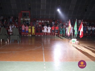 
<a style='margin-left: 5px;' class='btn btn-xs btn-social btn-facebook' href='https://www.facebook.com/sharer/sharer.php?u=https://www.boladovale.com.br/imgs/800-800-90/conteudo/fotos/1200/img9148.jpg' rel='popup' data-width='500' data-height='400'><i class='fa fa-facebook'></i>Compartilhar <span class='hidden-xs'>no Facebook</span>
</a> 
<a class='btn btn-default btn-xs' target='_blank' href='imgs/800-800-90/conteudo/fotos/1200/img9148.jpg'>
<span class='glyphicon glyphicon-cloud-download'></span> Salvar
</a> 
<span></span>