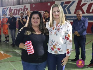 
<a style='margin-left: 5px;' class='btn btn-xs btn-social btn-facebook' href='https://www.facebook.com/sharer/sharer.php?u=https://www.boladovale.com.br/imgs/800-800-90/conteudo/fotos/1200/img9240.jpg' rel='popup' data-width='500' data-height='400'><i class='fa fa-facebook'></i>Compartilhar <span class='hidden-xs'>no Facebook</span>
</a> 
<a class='btn btn-default btn-xs' target='_blank' href='imgs/800-800-90/conteudo/fotos/1200/img9240.jpg'>
<span class='glyphicon glyphicon-cloud-download'></span> Salvar
</a> 
<span></span>
