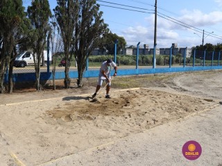 
<a style='margin-left: 5px;' class='btn btn-xs btn-social btn-facebook' href='https://www.facebook.com/sharer/sharer.php?u=https://www.boladovale.com.br/imgs/800-800-90/conteudo/fotos/1203/img8969.jpg' rel='popup' data-width='500' data-height='400'><i class='fa fa-facebook'></i>Compartilhar <span class='hidden-xs'>no Facebook</span>
</a> 
<a class='btn btn-default btn-xs' target='_blank' href='imgs/800-800-90/conteudo/fotos/1203/img8969.jpg'>
<span class='glyphicon glyphicon-cloud-download'></span> Salvar
</a> 
<span></span>