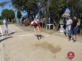 
<a style='margin-left: 5px;' class='btn btn-xs btn-social btn-facebook' href='https://www.facebook.com/sharer/sharer.php?u=https://www.boladovale.com.br/imgs/800-800-90/conteudo/fotos/1203/img8976.jpg' rel='popup' data-width='500' data-height='400'><i class='fa fa-facebook'></i>Compartilhar <span class='hidden-xs'>no Facebook</span>
</a> 
<a class='btn btn-default btn-xs' target='_blank' href='imgs/800-800-90/conteudo/fotos/1203/img8976.jpg'>
<span class='glyphicon glyphicon-cloud-download'></span> Salvar
</a> 
<span></span>