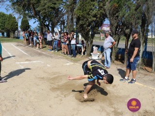 
<a style='margin-left: 5px;' class='btn btn-xs btn-social btn-facebook' href='https://www.facebook.com/sharer/sharer.php?u=https://www.boladovale.com.br/imgs/800-800-90/conteudo/fotos/1203/img9002.jpg' rel='popup' data-width='500' data-height='400'><i class='fa fa-facebook'></i>Compartilhar <span class='hidden-xs'>no Facebook</span>
</a> 
<a class='btn btn-default btn-xs' target='_blank' href='imgs/800-800-90/conteudo/fotos/1203/img9002.jpg'>
<span class='glyphicon glyphicon-cloud-download'></span> Salvar
</a> 
<span></span>
