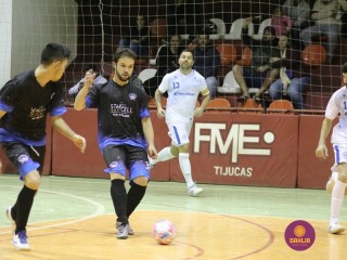 
<a style='margin-left: 5px;' class='btn btn-xs btn-social btn-facebook' href='https://www.facebook.com/sharer/sharer.php?u=https://www.boladovale.com.br/imgs/800-800-90/conteudo/fotos/1206/img9678.jpg' rel='popup' data-width='500' data-height='400'><i class='fa fa-facebook'></i>Compartilhar <span class='hidden-xs'>no Facebook</span>
</a> 
<a class='btn btn-default btn-xs' target='_blank' href='imgs/800-800-90/conteudo/fotos/1206/img9678.jpg'>
<span class='glyphicon glyphicon-cloud-download'></span> Salvar
</a> 
<span></span>
