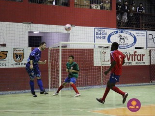 
<a style='margin-left: 5px;' class='btn btn-xs btn-social btn-facebook' href='https://www.facebook.com/sharer/sharer.php?u=https://www.boladovale.com.br/imgs/800-800-90/conteudo/fotos/1209/img9831.jpg' rel='popup' data-width='500' data-height='400'><i class='fa fa-facebook'></i>Compartilhar <span class='hidden-xs'>no Facebook</span>
</a> 
<a class='btn btn-default btn-xs' target='_blank' href='imgs/800-800-90/conteudo/fotos/1209/img9831.jpg'>
<span class='glyphicon glyphicon-cloud-download'></span> Salvar
</a> 
<span></span>