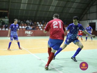 
<a style='margin-left: 5px;' class='btn btn-xs btn-social btn-facebook' href='https://www.facebook.com/sharer/sharer.php?u=https://www.boladovale.com.br/imgs/800-800-90/conteudo/fotos/1209/img9832.jpg' rel='popup' data-width='500' data-height='400'><i class='fa fa-facebook'></i>Compartilhar <span class='hidden-xs'>no Facebook</span>
</a> 
<a class='btn btn-default btn-xs' target='_blank' href='imgs/800-800-90/conteudo/fotos/1209/img9832.jpg'>
<span class='glyphicon glyphicon-cloud-download'></span> Salvar
</a> 
<span></span>
