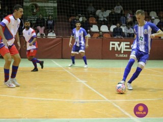 
<a style='margin-left: 5px;' class='btn btn-xs btn-social btn-facebook' href='https://www.facebook.com/sharer/sharer.php?u=https://www.boladovale.com.br/imgs/800-800-90/conteudo/fotos/1210/img9889.jpg' rel='popup' data-width='500' data-height='400'><i class='fa fa-facebook'></i>Compartilhar <span class='hidden-xs'>no Facebook</span>
</a> 
<a class='btn btn-default btn-xs' target='_blank' href='imgs/800-800-90/conteudo/fotos/1210/img9889.jpg'>
<span class='glyphicon glyphicon-cloud-download'></span> Salvar
</a> 
<span></span>