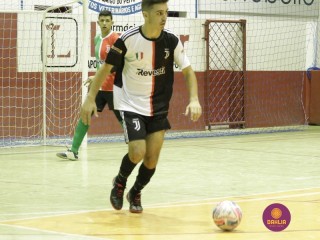 
<a style='margin-left: 5px;' class='btn btn-xs btn-social btn-facebook' href='https://www.facebook.com/sharer/sharer.php?u=https://www.boladovale.com.br/imgs/800-800-90/conteudo/fotos/1212/mg0008.jpg' rel='popup' data-width='500' data-height='400'><i class='fa fa-facebook'></i>Compartilhar <span class='hidden-xs'>no Facebook</span>
</a> 
<a class='btn btn-default btn-xs' target='_blank' href='imgs/800-800-90/conteudo/fotos/1212/mg0008.jpg'>
<span class='glyphicon glyphicon-cloud-download'></span> Salvar
</a> 
<span></span>
