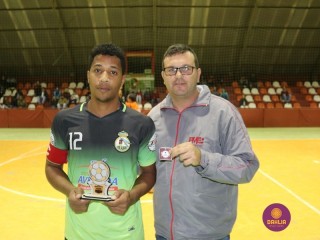 
<a style='margin-left: 5px;' class='btn btn-xs btn-social btn-facebook' href='https://www.facebook.com/sharer/sharer.php?u=https://www.boladovale.com.br/imgs/800-800-90/conteudo/fotos/1216/img0185.jpg' rel='popup' data-width='500' data-height='400'><i class='fa fa-facebook'></i>Compartilhar <span class='hidden-xs'>no Facebook</span>
</a> 
<a class='btn btn-default btn-xs' target='_blank' href='imgs/800-800-90/conteudo/fotos/1216/img0185.jpg'>
<span class='glyphicon glyphicon-cloud-download'></span> Salvar
</a> 
<span></span>