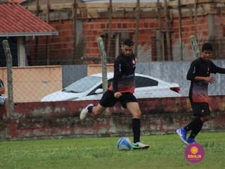 
<a style='margin-left: 5px;' class='btn btn-xs btn-social btn-facebook' href='https://www.facebook.com/sharer/sharer.php?u=https://www.boladovale.com.br/imgs/800-800-90/conteudo/fotos/1219/img0414.jpg' rel='popup' data-width='500' data-height='400'><i class='fa fa-facebook'></i>Compartilhar <span class='hidden-xs'>no Facebook</span>
</a> 
<a class='btn btn-default btn-xs' target='_blank' href='imgs/800-800-90/conteudo/fotos/1219/img0414.jpg'>
<span class='glyphicon glyphicon-cloud-download'></span> Salvar
</a> 
<span></span>