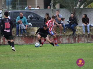 
<a style='margin-left: 5px;' class='btn btn-xs btn-social btn-facebook' href='https://www.facebook.com/sharer/sharer.php?u=https://www.boladovale.com.br/imgs/800-800-90/conteudo/fotos/1219/img0441.jpg' rel='popup' data-width='500' data-height='400'><i class='fa fa-facebook'></i>Compartilhar <span class='hidden-xs'>no Facebook</span>
</a> 
<a class='btn btn-default btn-xs' target='_blank' href='imgs/800-800-90/conteudo/fotos/1219/img0441.jpg'>
<span class='glyphicon glyphicon-cloud-download'></span> Salvar
</a> 
<span></span>