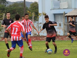 
<a style='margin-left: 5px;' class='btn btn-xs btn-social btn-facebook' href='https://www.facebook.com/sharer/sharer.php?u=https://www.boladovale.com.br/imgs/800-800-90/conteudo/fotos/1219/img0457.jpg' rel='popup' data-width='500' data-height='400'><i class='fa fa-facebook'></i>Compartilhar <span class='hidden-xs'>no Facebook</span>
</a> 
<a class='btn btn-default btn-xs' target='_blank' href='imgs/800-800-90/conteudo/fotos/1219/img0457.jpg'>
<span class='glyphicon glyphicon-cloud-download'></span> Salvar
</a> 
<span></span>