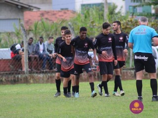 
<a style='margin-left: 5px;' class='btn btn-xs btn-social btn-facebook' href='https://www.facebook.com/sharer/sharer.php?u=https://www.boladovale.com.br/imgs/800-800-90/conteudo/fotos/1219/img0472.jpg' rel='popup' data-width='500' data-height='400'><i class='fa fa-facebook'></i>Compartilhar <span class='hidden-xs'>no Facebook</span>
</a> 
<a class='btn btn-default btn-xs' target='_blank' href='imgs/800-800-90/conteudo/fotos/1219/img0472.jpg'>
<span class='glyphicon glyphicon-cloud-download'></span> Salvar
</a> 
<span></span>