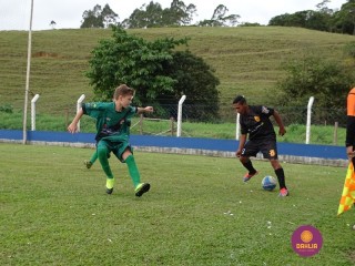 
<a style='margin-left: 5px;' class='btn btn-xs btn-social btn-facebook' href='https://www.facebook.com/sharer/sharer.php?u=https://www.boladovale.com.br/imgs/800-800-90/conteudo/fotos/1220/dsc00968.jpg' rel='popup' data-width='500' data-height='400'><i class='fa fa-facebook'></i>Compartilhar <span class='hidden-xs'>no Facebook</span>
</a> 
<a class='btn btn-default btn-xs' target='_blank' href='imgs/800-800-90/conteudo/fotos/1220/dsc00968.jpg'>
<span class='glyphicon glyphicon-cloud-download'></span> Salvar
</a> 
<span></span>