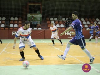 
<a style='margin-left: 5px;' class='btn btn-xs btn-social btn-facebook' href='https://www.facebook.com/sharer/sharer.php?u=https://www.boladovale.com.br/imgs/800-800-90/conteudo/fotos/1221/img8874.jpg' rel='popup' data-width='500' data-height='400'><i class='fa fa-facebook'></i>Compartilhar <span class='hidden-xs'>no Facebook</span>
</a> 
<a class='btn btn-default btn-xs' target='_blank' href='imgs/800-800-90/conteudo/fotos/1221/img8874.jpg'>
<span class='glyphicon glyphicon-cloud-download'></span> Salvar
</a> 
<span></span>