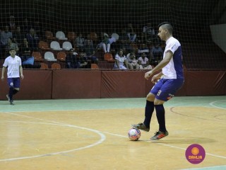 
<a style='margin-left: 5px;' class='btn btn-xs btn-social btn-facebook' href='https://www.facebook.com/sharer/sharer.php?u=https://www.boladovale.com.br/imgs/800-800-90/conteudo/fotos/1222/img8939.jpg' rel='popup' data-width='500' data-height='400'><i class='fa fa-facebook'></i>Compartilhar <span class='hidden-xs'>no Facebook</span>
</a> 
<a class='btn btn-default btn-xs' target='_blank' href='imgs/800-800-90/conteudo/fotos/1222/img8939.jpg'>
<span class='glyphicon glyphicon-cloud-download'></span> Salvar
</a> 
<span></span>