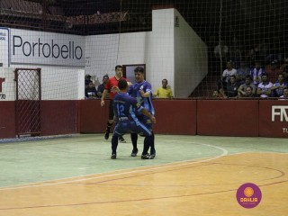 
<a style='margin-left: 5px;' class='btn btn-xs btn-social btn-facebook' href='https://www.facebook.com/sharer/sharer.php?u=https://www.boladovale.com.br/imgs/800-800-90/conteudo/fotos/1222/img8952.jpg' rel='popup' data-width='500' data-height='400'><i class='fa fa-facebook'></i>Compartilhar <span class='hidden-xs'>no Facebook</span>
</a> 
<a class='btn btn-default btn-xs' target='_blank' href='imgs/800-800-90/conteudo/fotos/1222/img8952.jpg'>
<span class='glyphicon glyphicon-cloud-download'></span> Salvar
</a> 
<span></span>